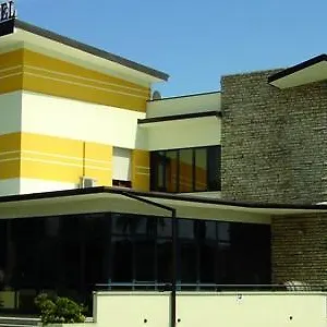 *** Hotel Mirella E Ristorante Bar Don Bacco Italy